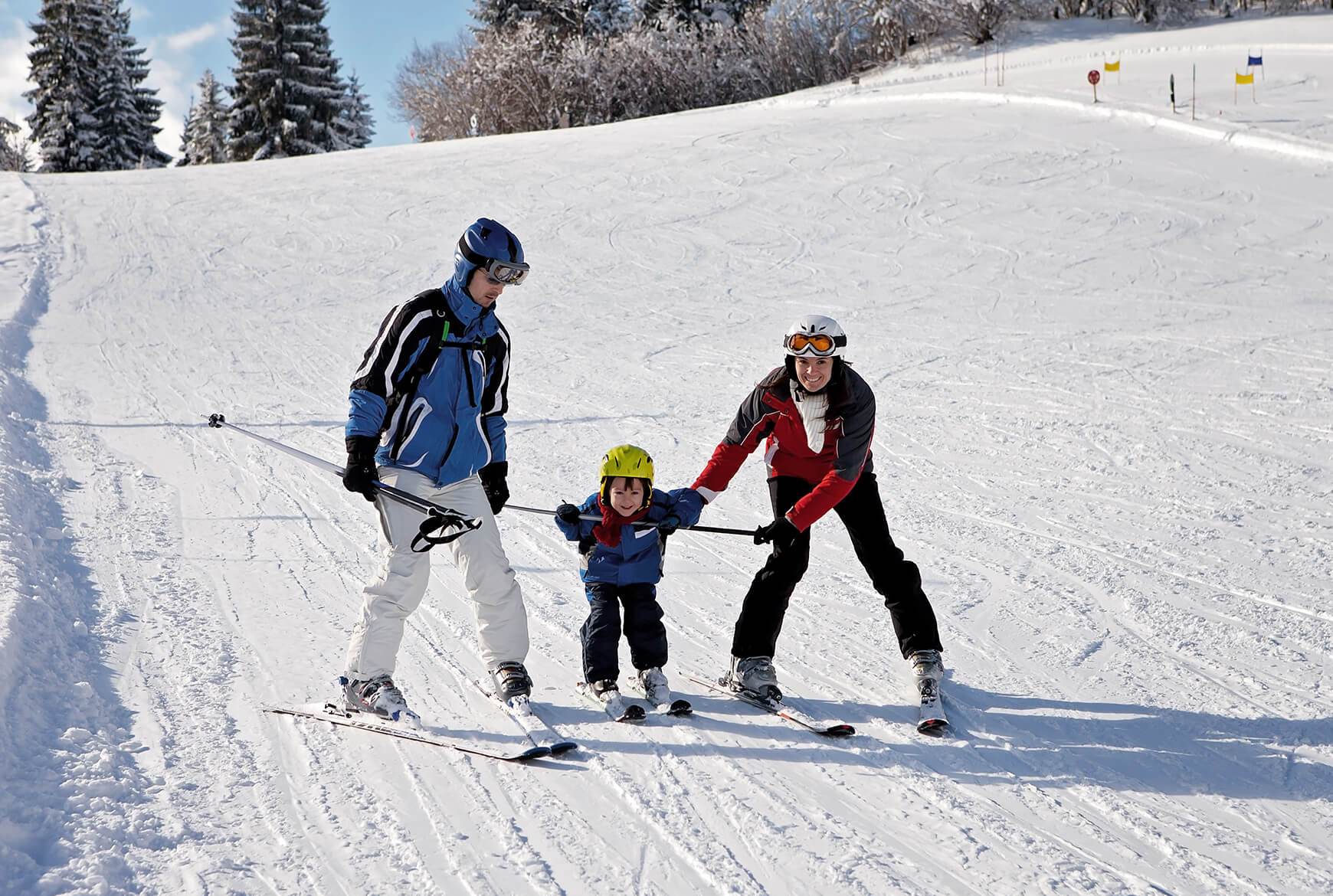 Famille en ski