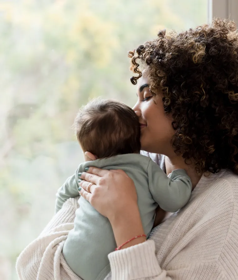Une mère et son bébé