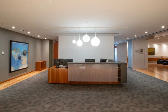 300-310_2505_Laurier